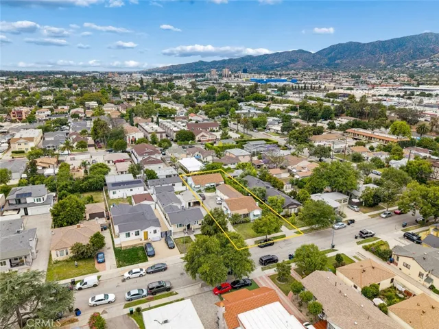 423 Raymond Avenue, Glendale, California 91201