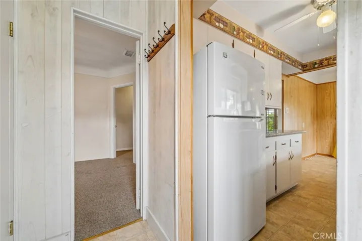 423 Raymond Avenue, Glendale, California 91201