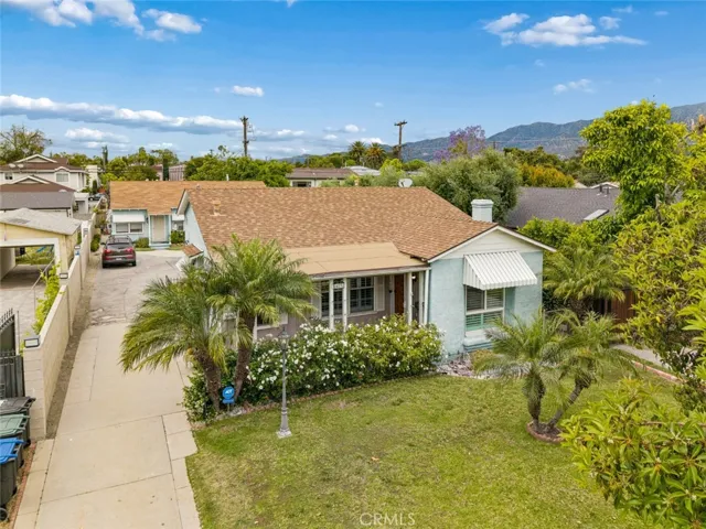423 Raymond Avenue, Glendale, California 91201