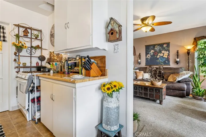 423 Raymond Avenue, Glendale, California 91201