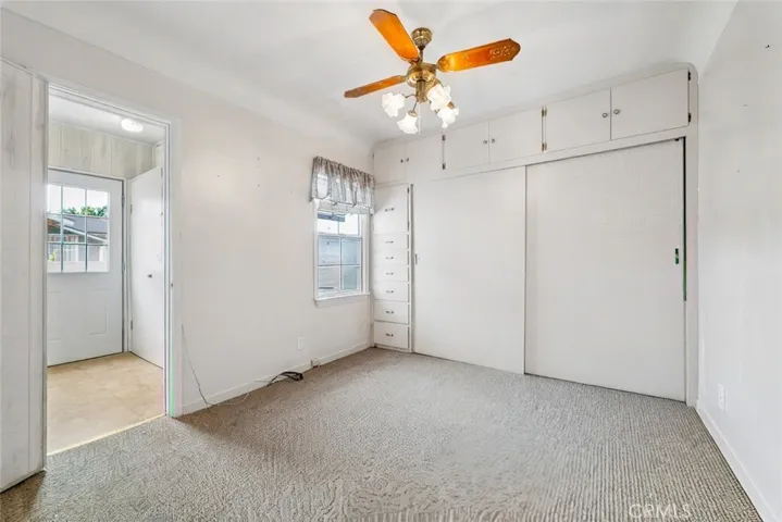 423 Raymond Avenue, Glendale, California 91201