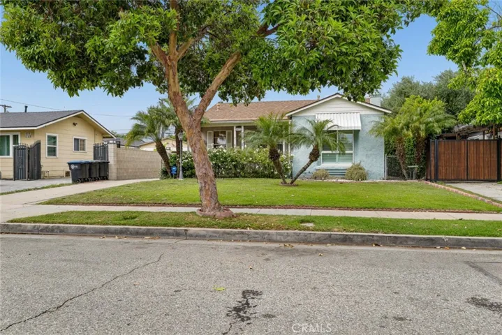 423 Raymond Avenue, Glendale, California 91201