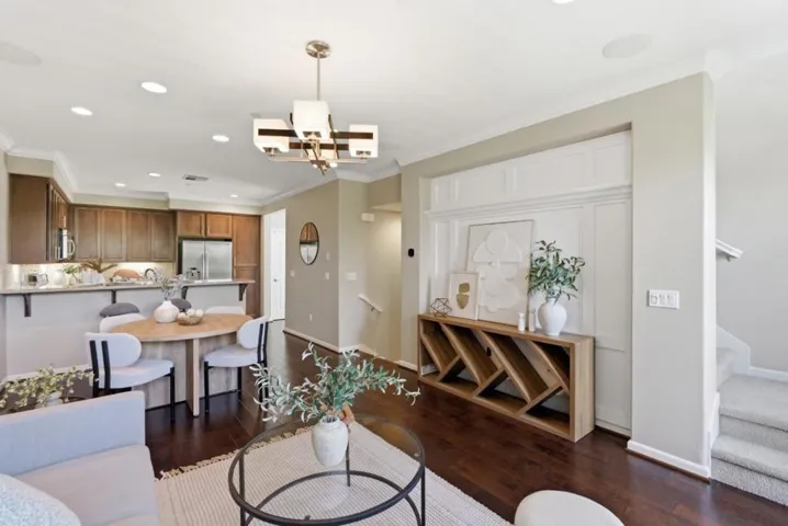 166 Selby Lane 4, Livermore, California 94551