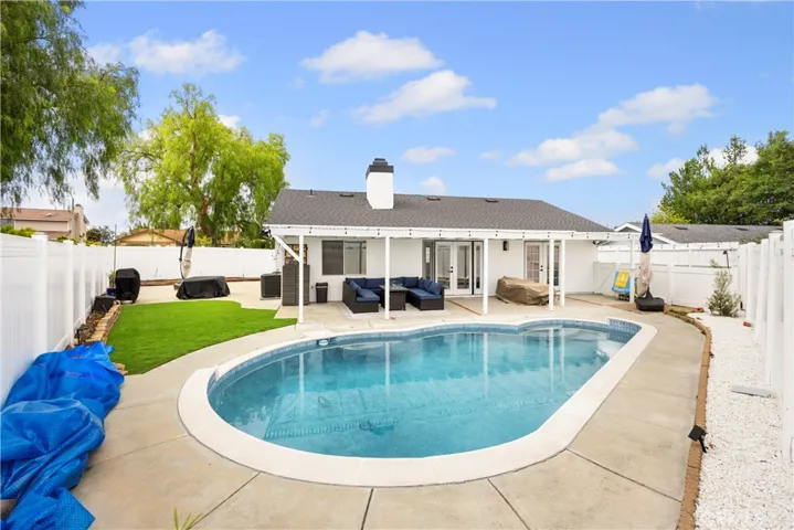 42370 Cosmic, Temecula, California 92592