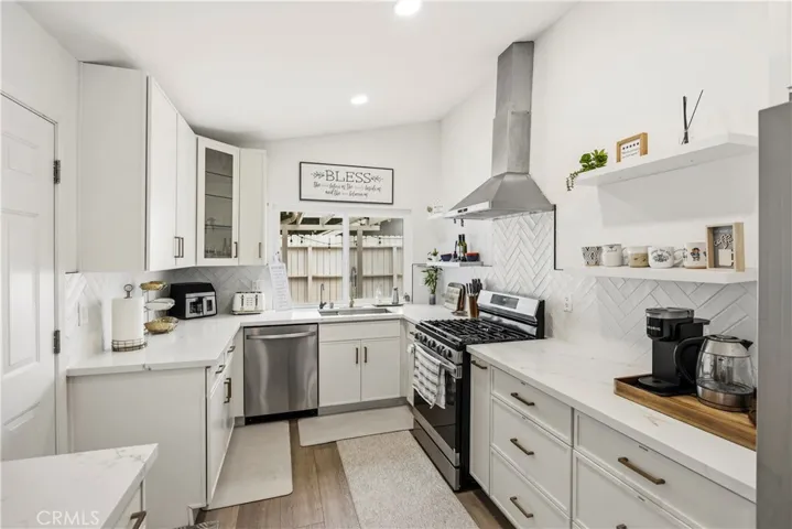 42370 Cosmic, Temecula, California 92592