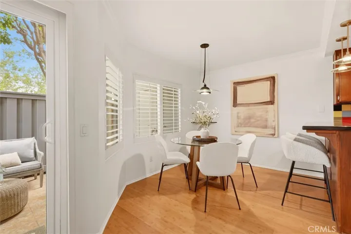 220 Lemon Grove, Irvine, California 92618