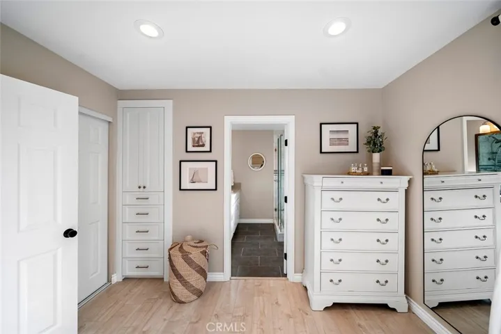 3217 Montana, Costa Mesa, California 92626