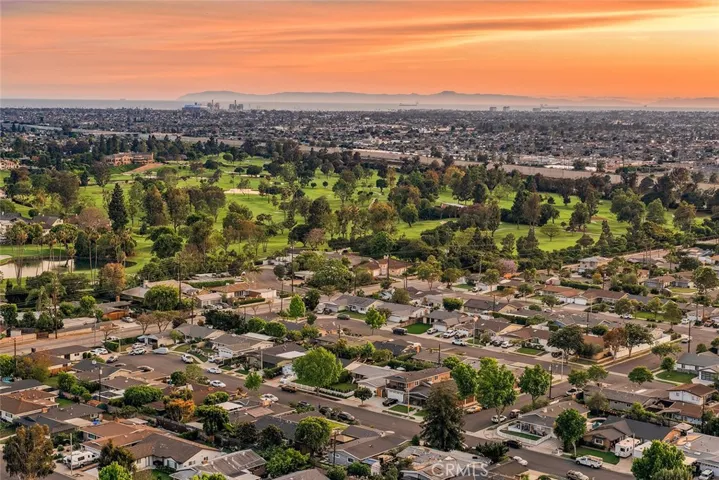 3217 Montana, Costa Mesa, California 92626