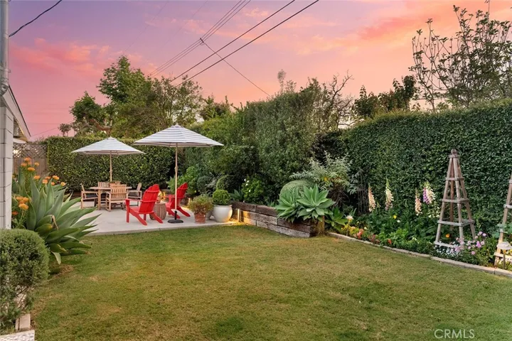 3217 Montana, Costa Mesa, California 92626