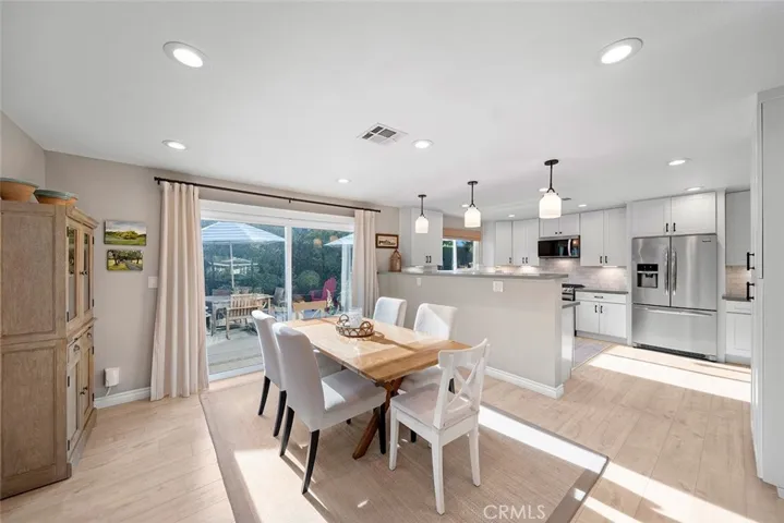 3217 Montana, Costa Mesa, California 92626