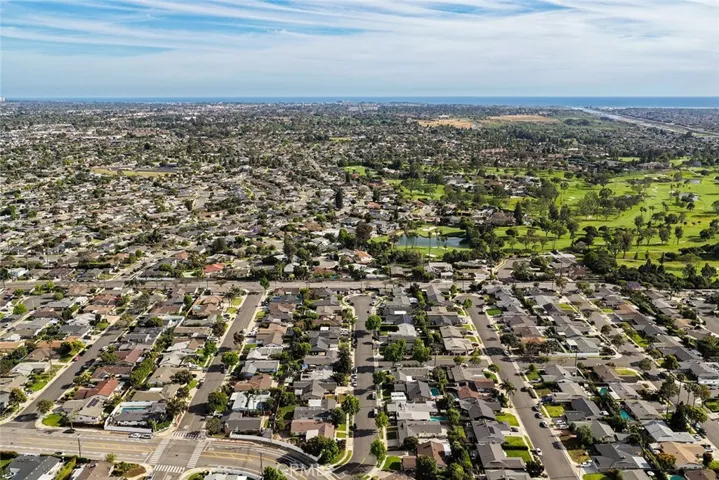 3217 Montana, Costa Mesa, California 92626