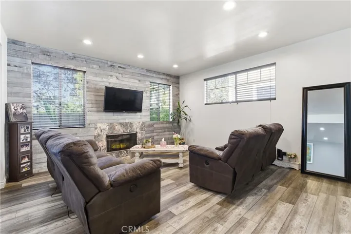 517 Orange Grove, Pasadena, California 91103