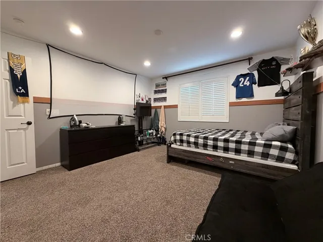 Upstairs bedroom
