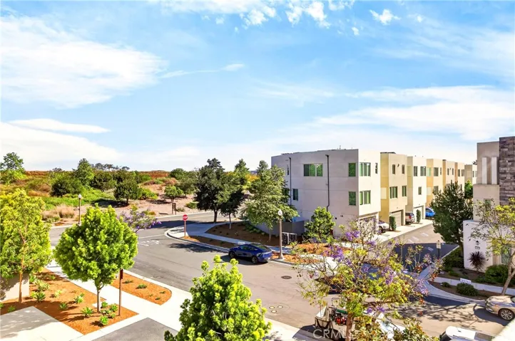 195 Stellar, Irvine, California 92618