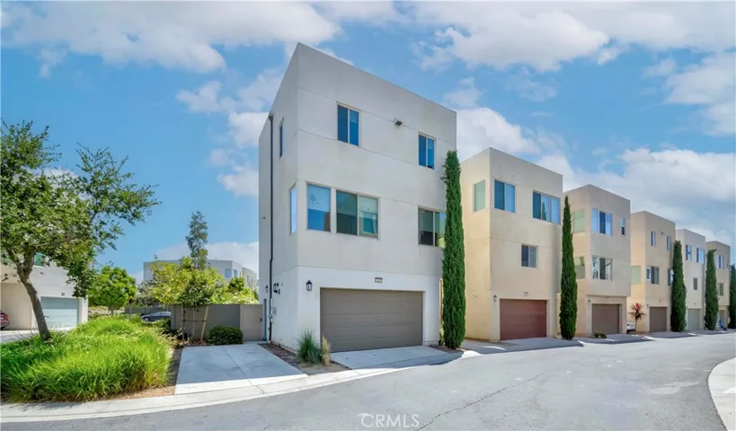 195 Stellar, Irvine, California 92618