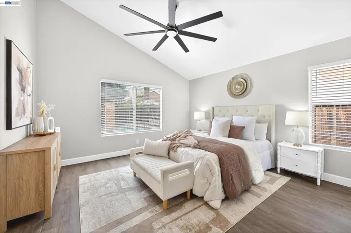 OVERSIZED PRIMARY SUITE