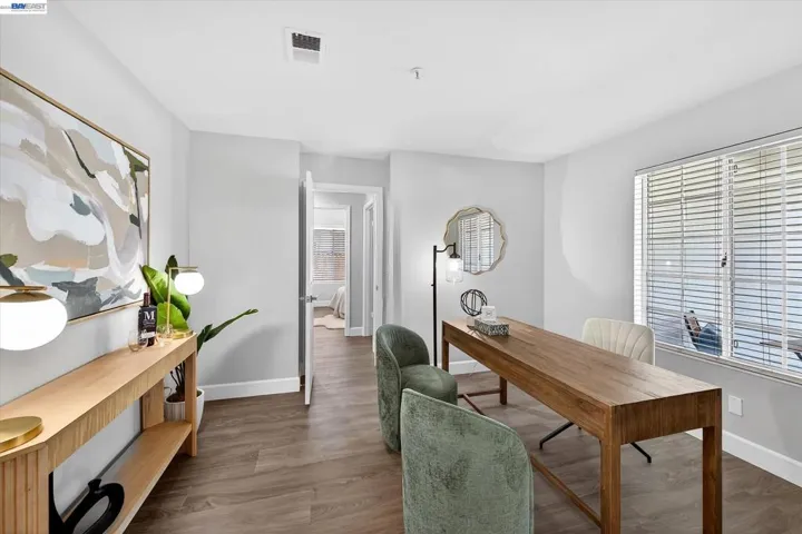 OFFICE OR 4TH BEDROOM