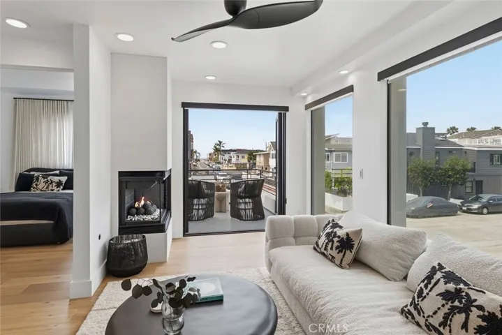 Ocean view unit