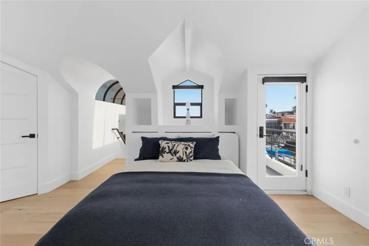 Ocean view unit