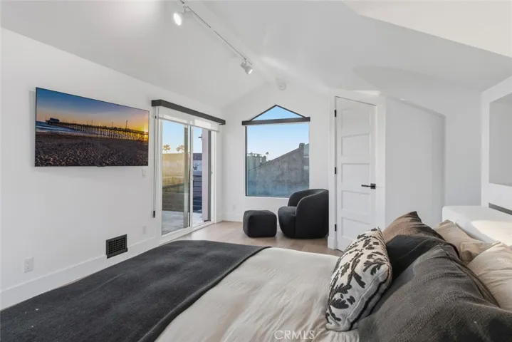 Ocean view unit