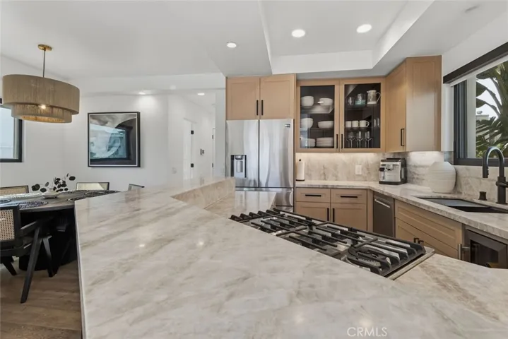 Bay side unit