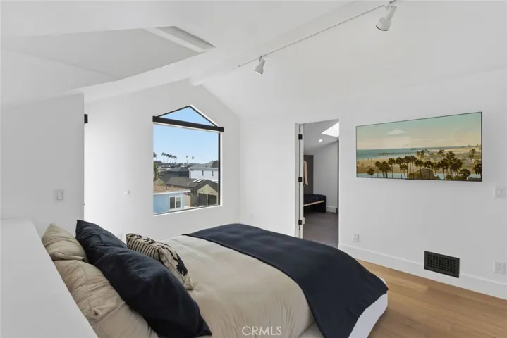 Ocean view unit