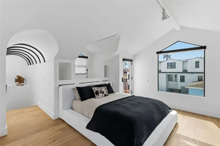 Ocean view unit