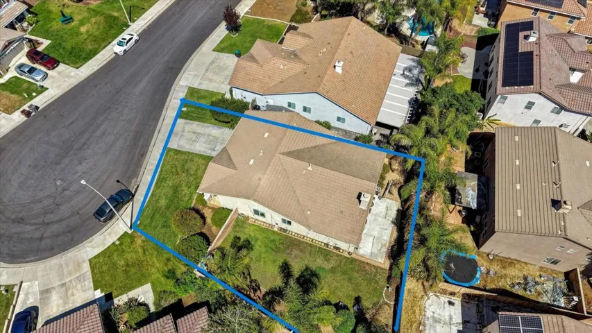 37-33166 Aquamarine Cir-37
