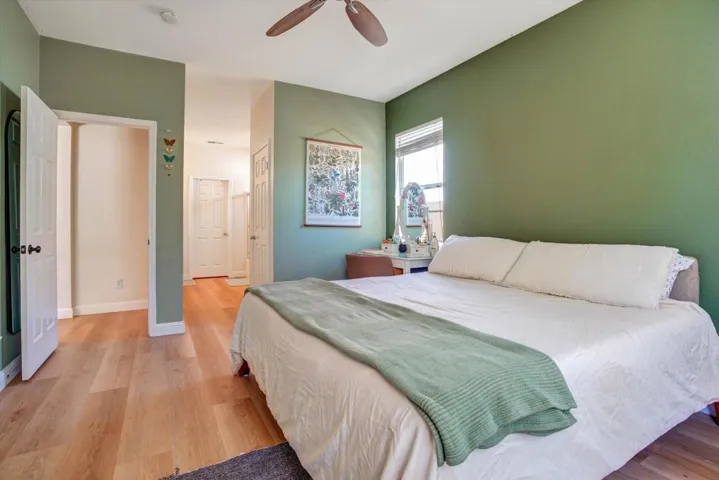 16-33166 Aquamarine Cir-16