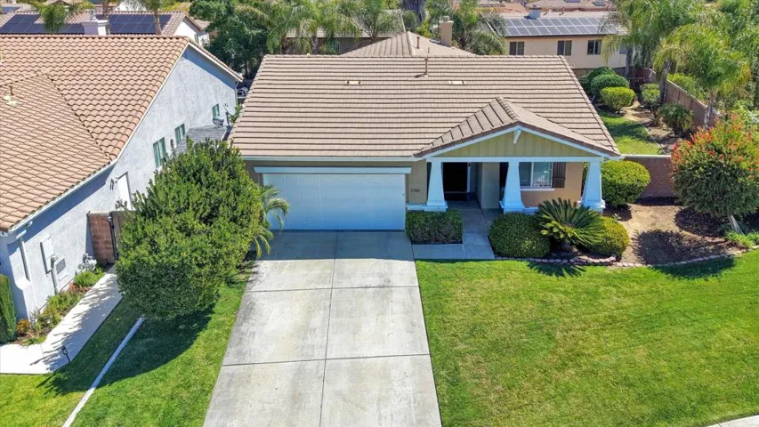 32-33166 Aquamarine Cir-32