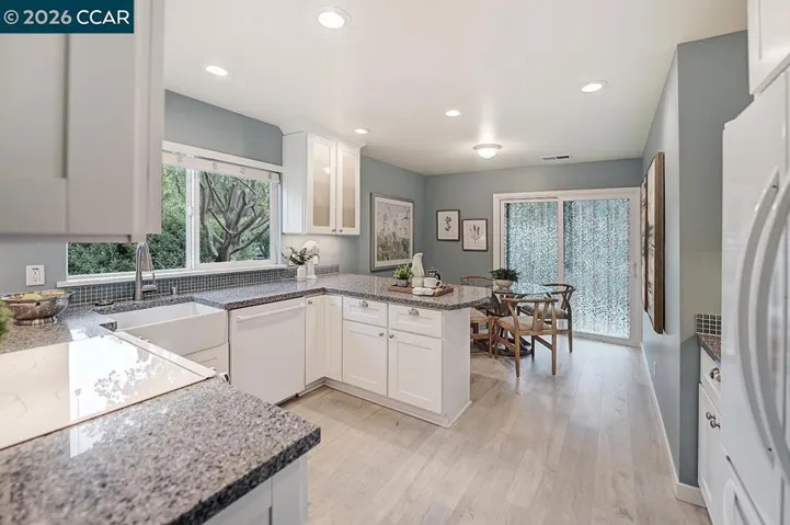 925 Terra California Dr 6, Walnut Creek, California 94595