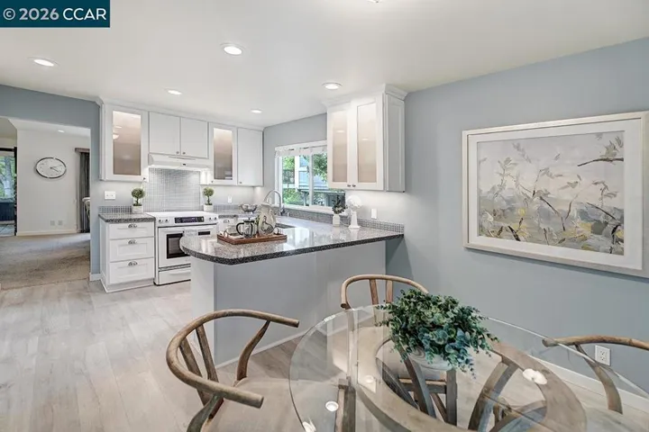 925 Terra California Dr 6, Walnut Creek, California 94595