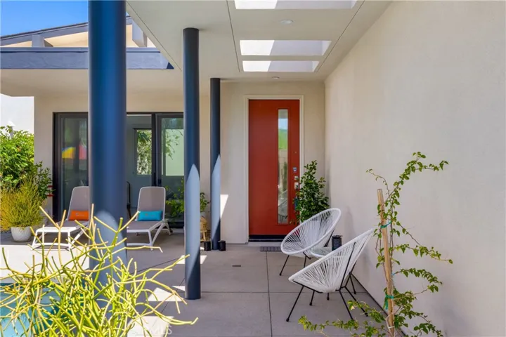 484 Fountain, Palm Springs, California 92262