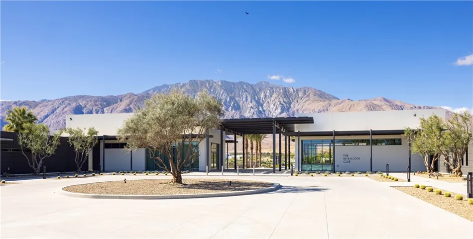 484 Fountain, Palm Springs, California 92262