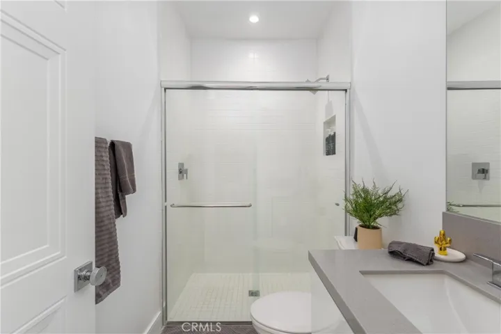 484 Fountain, Palm Springs, California 92262