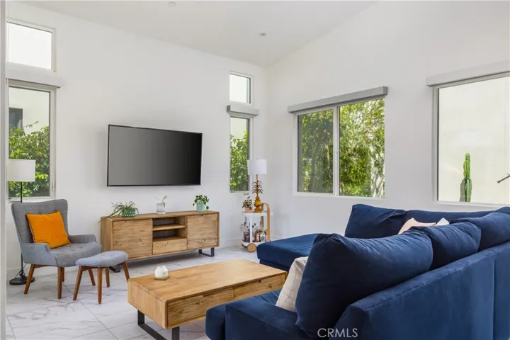 484 Fountain, Palm Springs, California 92262
