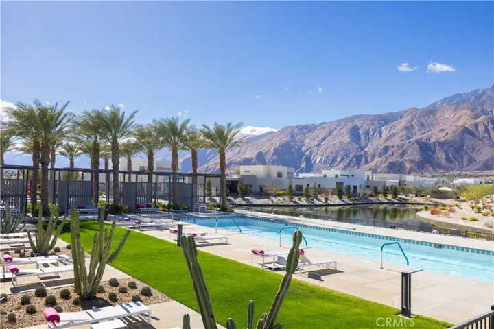 484 Fountain, Palm Springs, California 92262