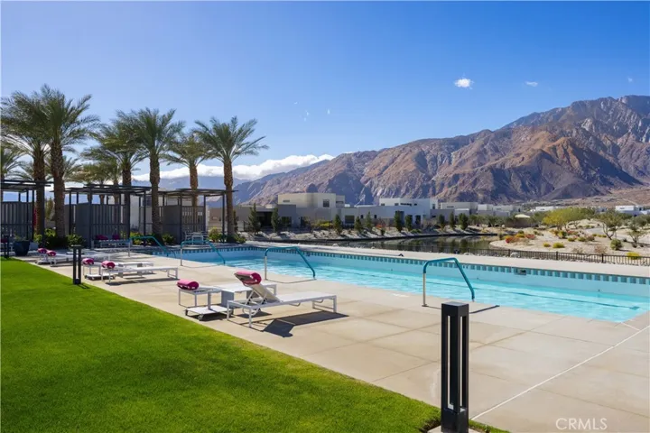 484 Fountain, Palm Springs, California 92262