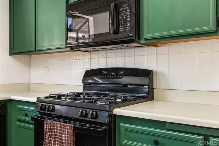 5612 Old Ranch, Oceanside, California 92057