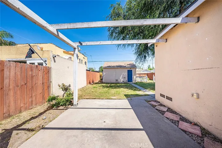 1118 Roswell, Long Beach, California 90804