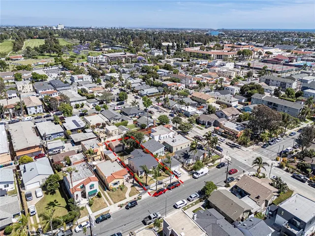 1118 Roswell, Long Beach, California 90804