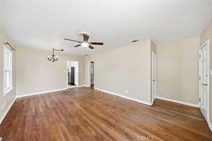 1118 Roswell, Long Beach, California 90804