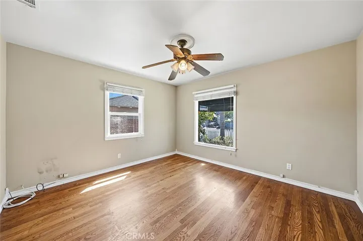 1118 Roswell, Long Beach, California 90804