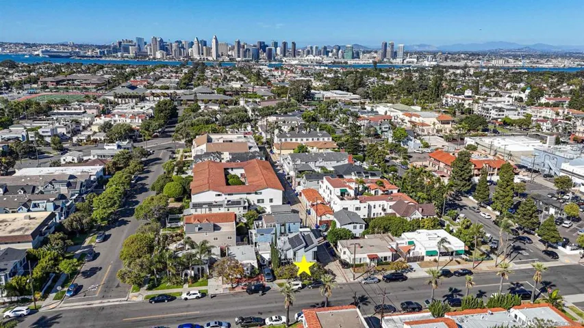 911 9th St, Coronado, California 92118