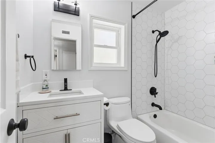 23521 Styles Street, Woodland Hills, California 91367