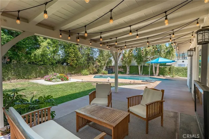 23521 Styles Street, Woodland Hills, California 91367