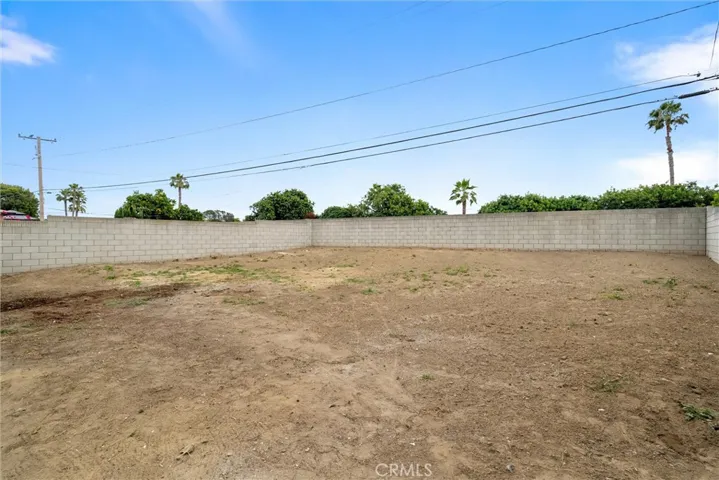 606 E Turmont, Carson, California 90746