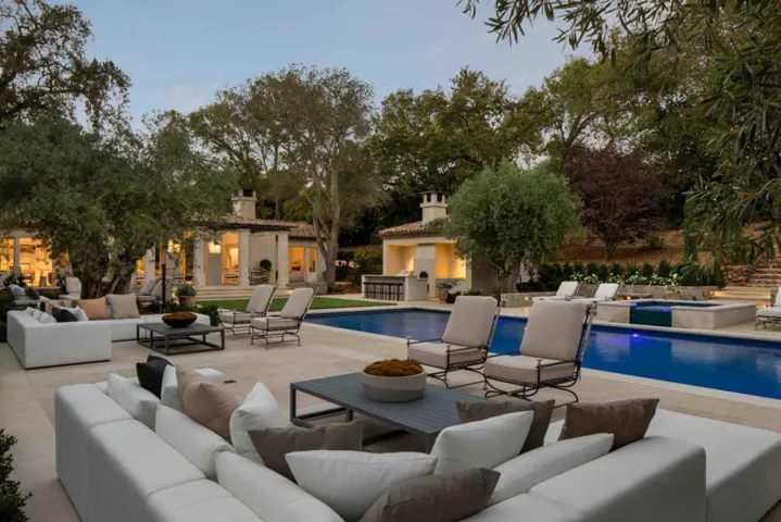 307 Olive Hill Lane, Woodside, California 94062