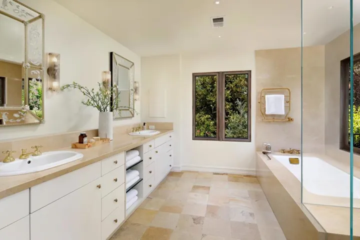 307 Olive Hill Lane, Woodside, California 94062