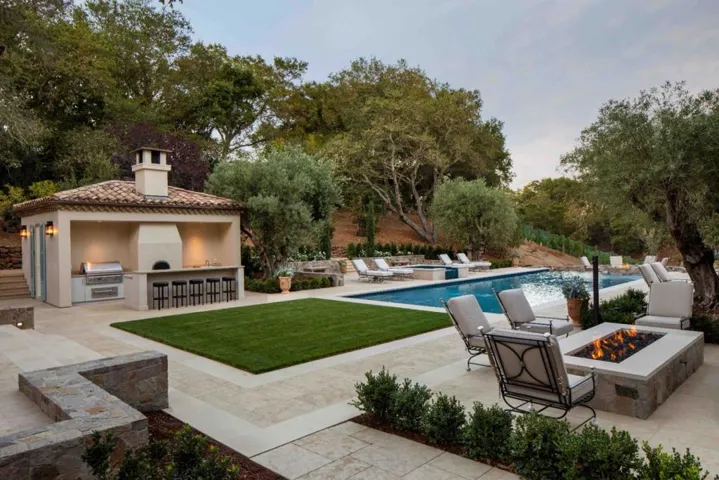 307 Olive Hill Lane, Woodside, California 94062